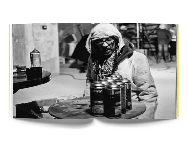 Futura 2000 – Full Frame