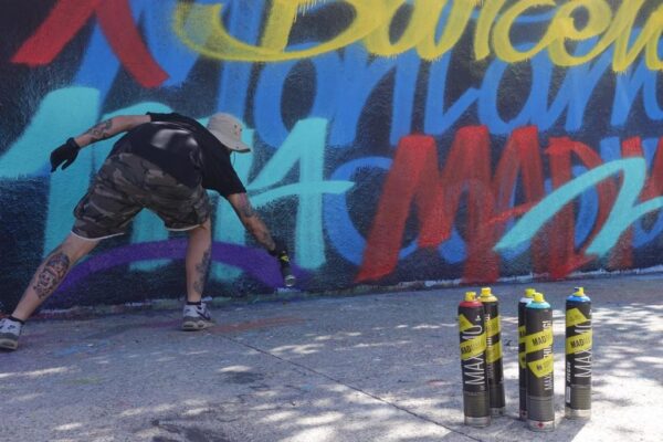 Aerosoolvärv MTN MAD MAXXX [750ml]